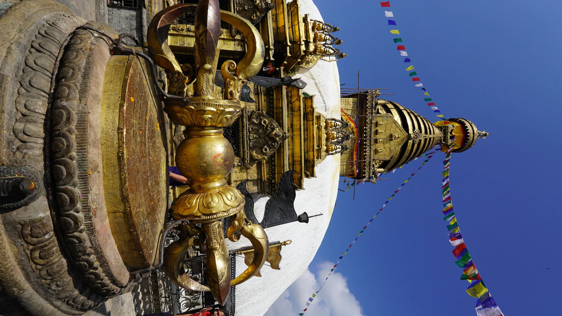 Besuch der Stupa von Swayambhunath | © DAV-LU / Axel Petermann