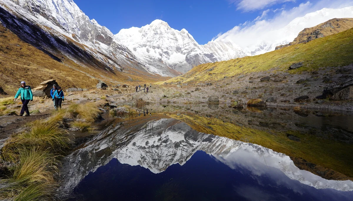Blick auf das Annapurna Massiv kurz unterhalb vom Base Camp | © DAV-LU / Axel Petermann